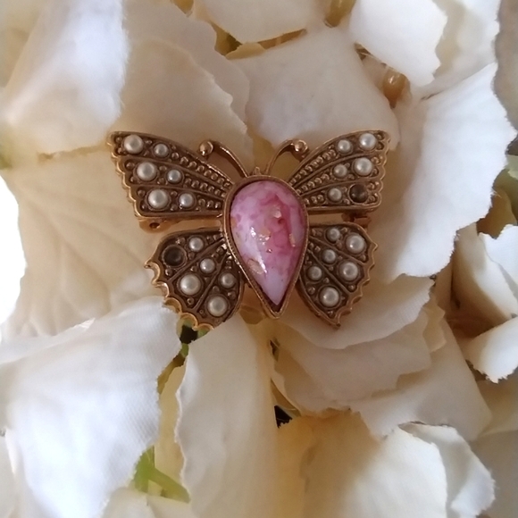 Vintage Butterfly Brooch Pin - Picture 2 of 12